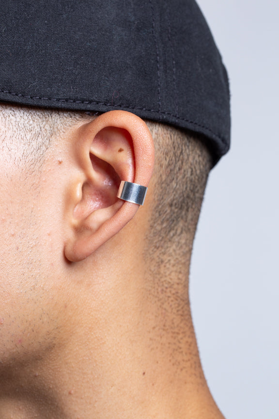 Curve Ear Cuff