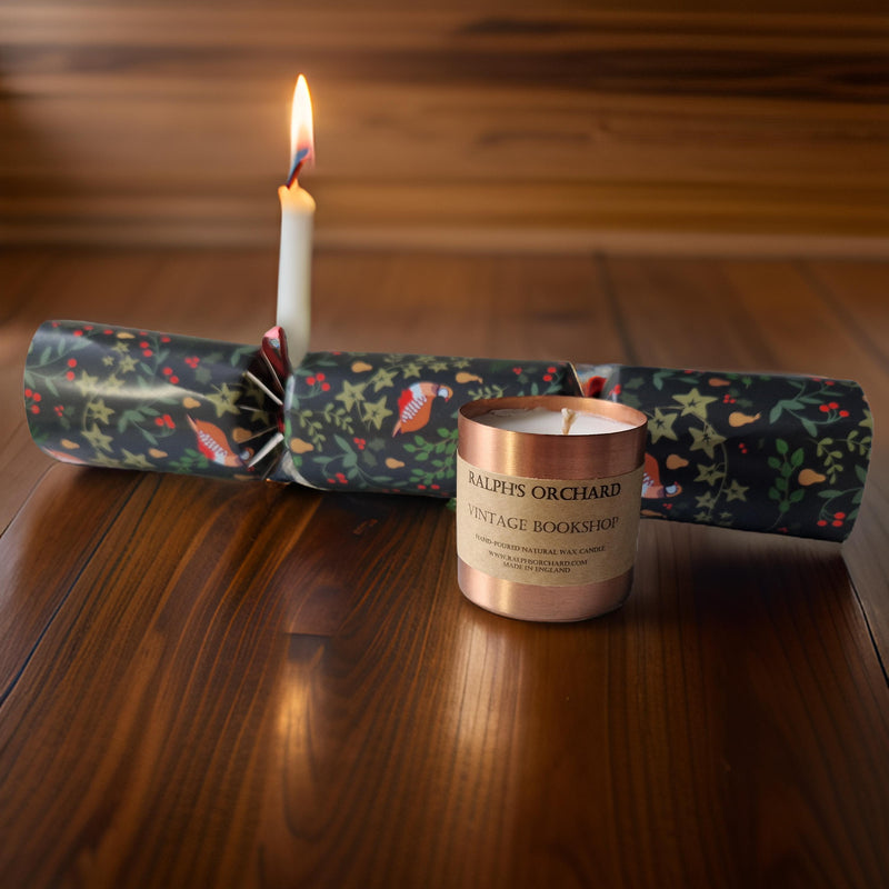 Christmas cracker candle