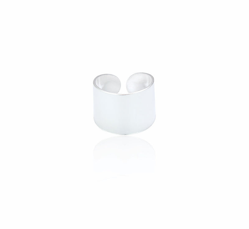 Curve Ear Cuff