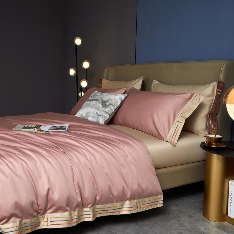 Pink Satin Duvet Cover Set – 100% Egyptian Cotton, Ultra-Soft & Breathable (4-Piece Set) + FREE Gift! - LINKORI