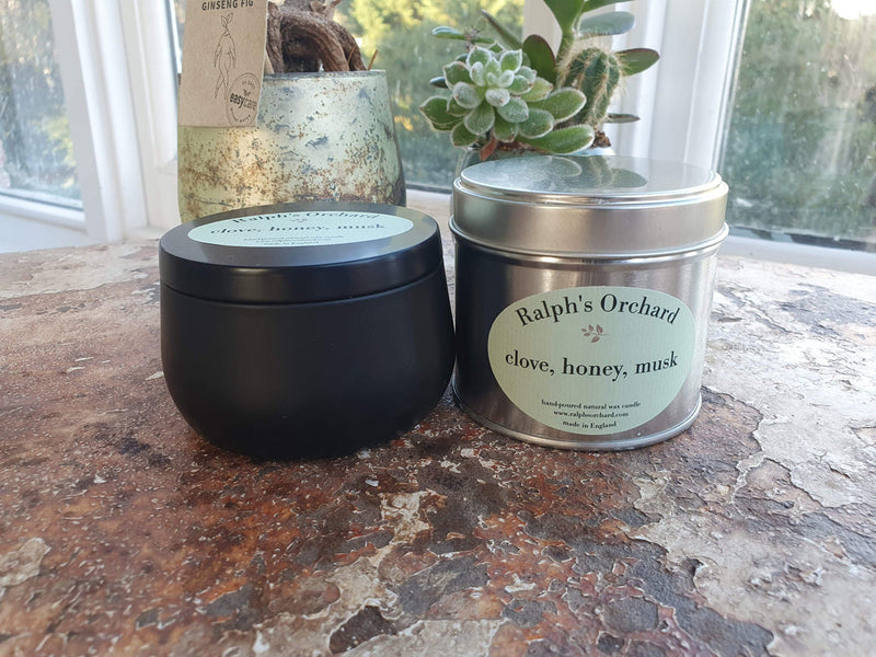 Clove, Honey, Musk candle