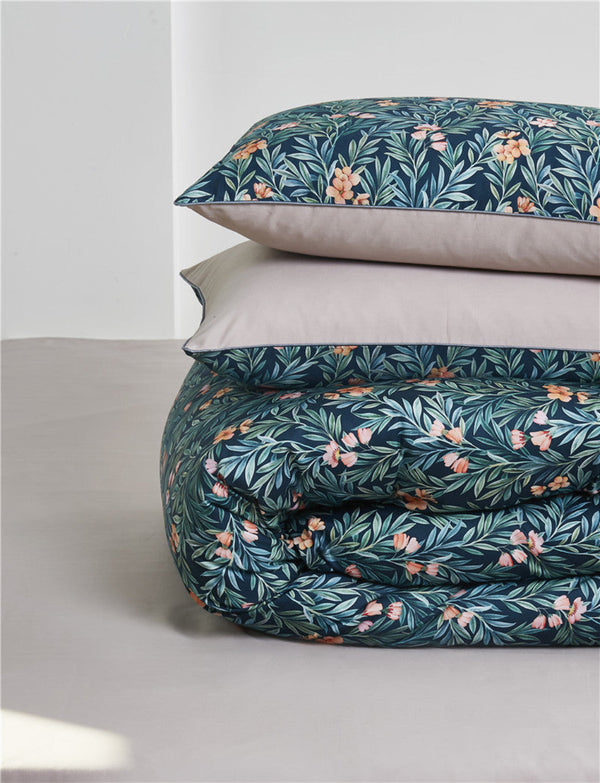 Teal Green Floral Duvet Cover Reversible - Egyptian Cotton Coral Pink 4-Piece Bedding | LINKORI On the Grass
