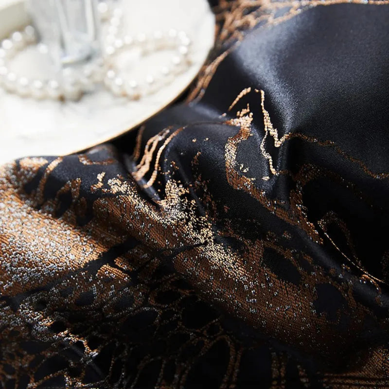 Black Jacquard Duvet Cover Set - Luxury Egyptian Cotton Bedding 4/6-Piece Set | LINKORI The Royal Black