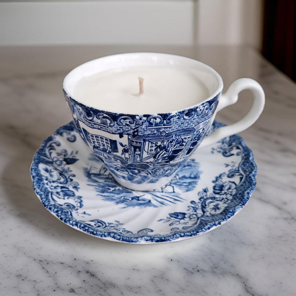 English Teacup Scented Candle | Palo Santo