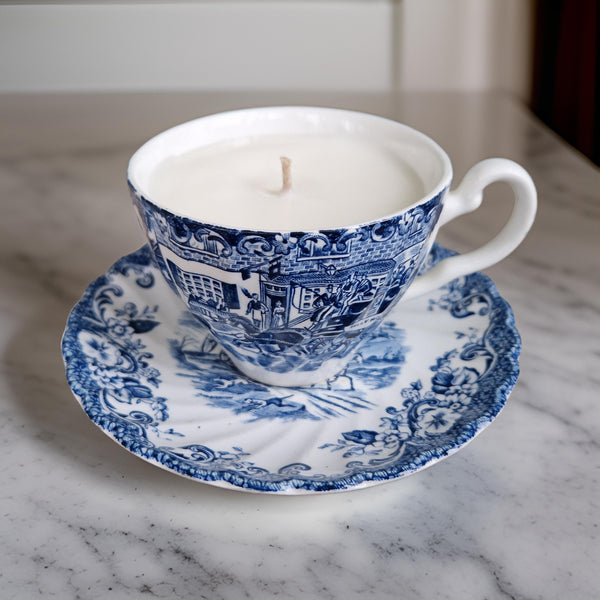 Teacup candle