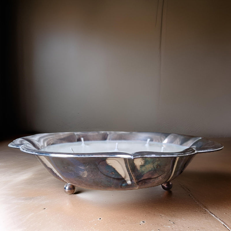 Flower-Shaped Bowl Candle – Vintage Bookshop Scent