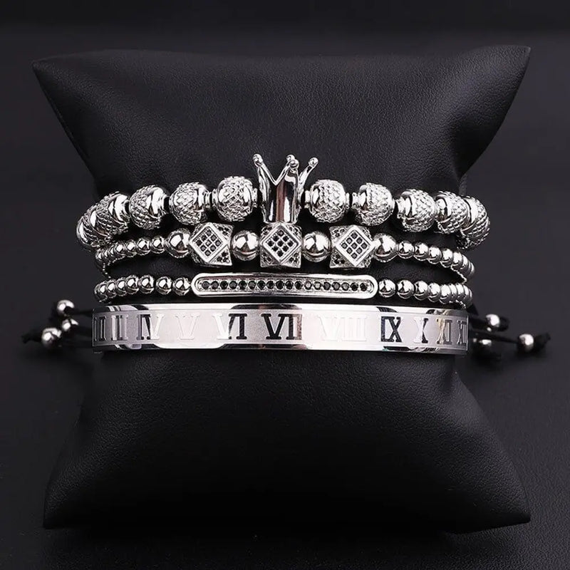 King Deluxe Bracelets - Bangle - Gold - Bracelet - Beaded - Black