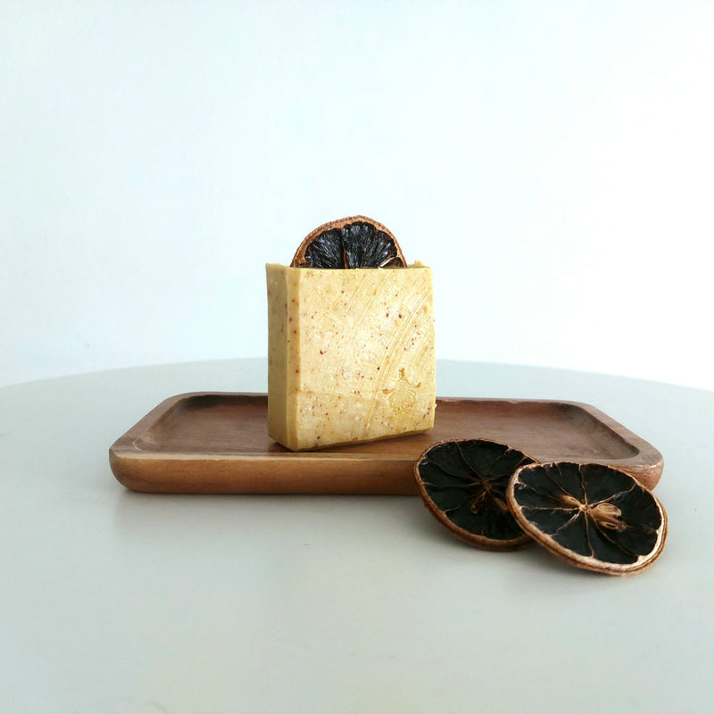Zesty Fresh soap. Natural cold processed soap with shea butter, and lemon essential oil. Monarchess Natural Luxuries skin care products. Monarchess, Amman, Irbid, Jordan
