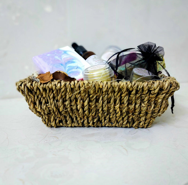 Monarchess Gift Basket