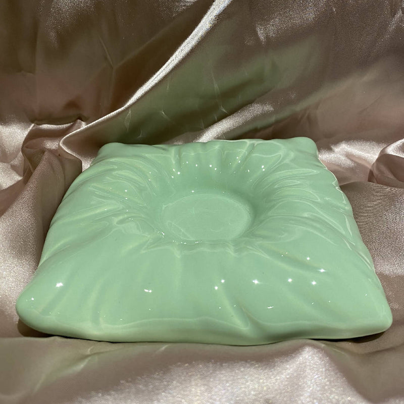 Apple Green Cozy Pillow Ceramic Mug Set