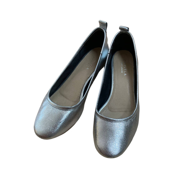 Carvela Silver Metallic Soft Leather Court Heels