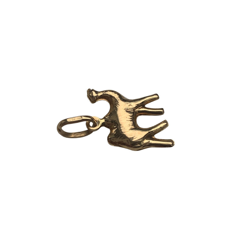 Gorgeous Little Camel 18k Yellow Gold Charm Pendant