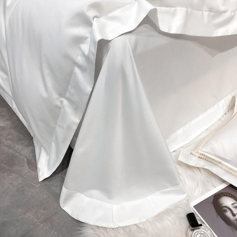 White Golden line Duvet Cover Set (Egyptian Cotton) - 4 Piece Set