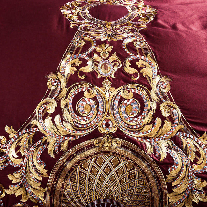 Zutapera Luxury Embroidered Duvet Cover Set (Egyptian Cotton) - 4/6 Piece Set
