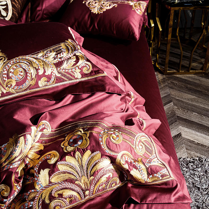 Zutapera Luxury Embroidered Duvet Cover Set (Egyptian Cotton) - 4/6 Piece Set