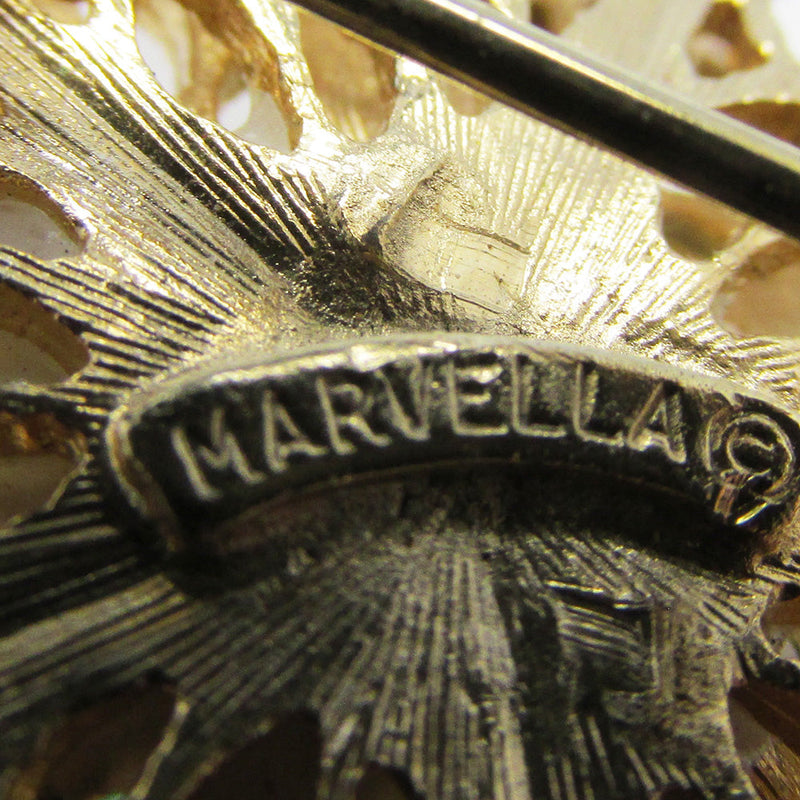 Marvella Signed 1950s Vintage Jade Bead and Gold Filigree Floral Pin