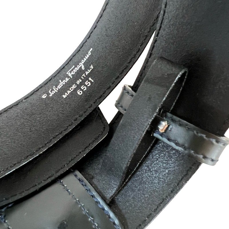 Vintage SALVATORE FERRAGAMO Buckle Logo-Embossed Black Leather Belt RRP £360