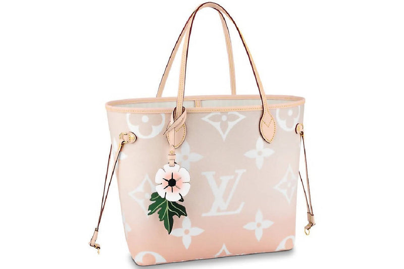 Louis Vuitton Neverfull Gradient Pastel MM Mist in Coated Canvas with  Gold-tone - GB
