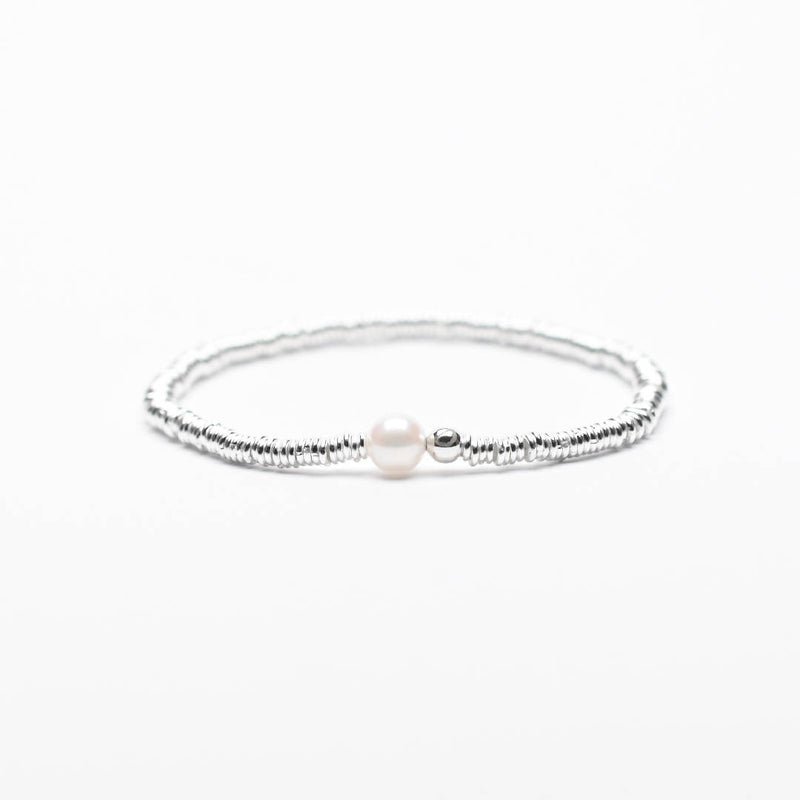 Single Akoya Sea Pearl (6mm) Silver Stretched Bracelet