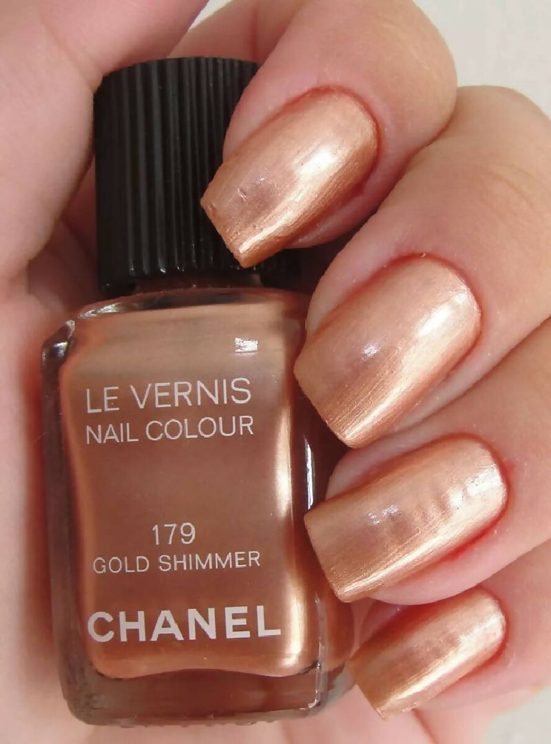CHANEL 337 Le Vernis Nail Colour The Accessory Circle – The