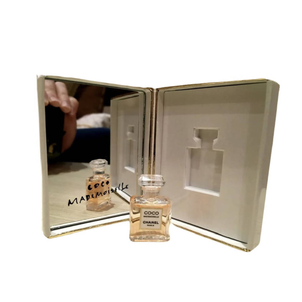 New Chanel COCO MADEMOISELLE Eau De Parfum Miniature Collectable .05 oz  /1.5 ml