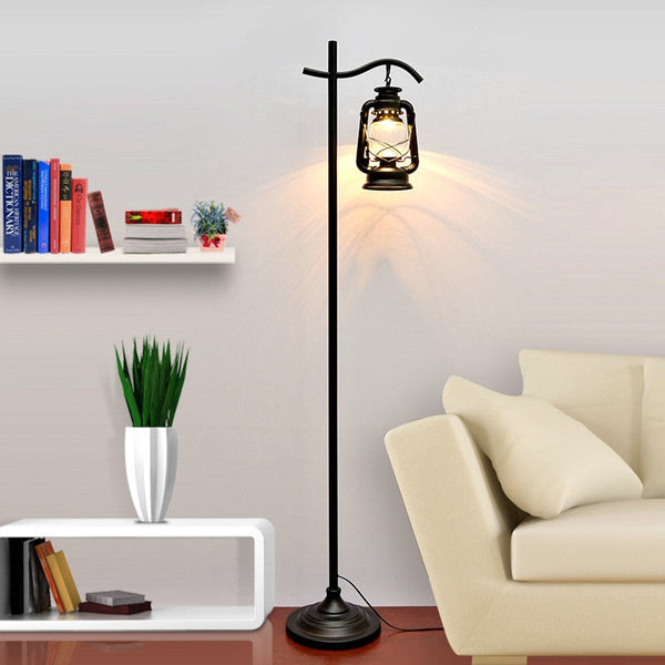 Dolchella Floor Lamp