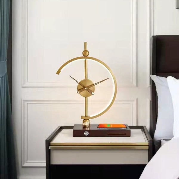 Thommi Wireless Charging Clock Lamp