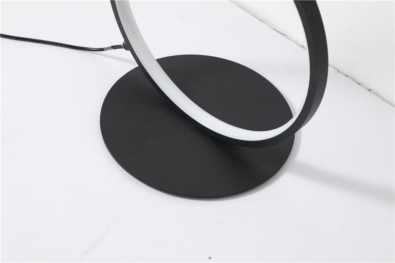 Twingdwing Art Black Floor Lamp