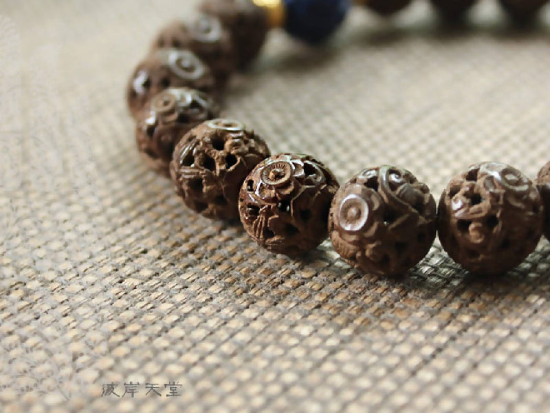 Qing Dynasty Antique plum blossom beads with Qingjinlanbao 18 seed holding Rosary Beads