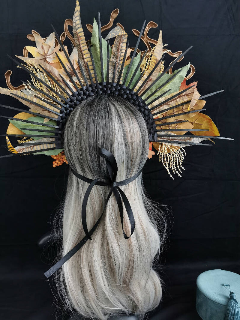 Unleash Your Inner Royalty with this Stunning Orange Crown adorned with Snakes and Flowers – Perfect for Photo Shoots and Carnival Fun