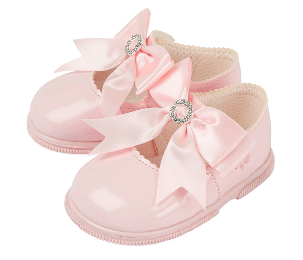 Baypods Baby Girls First Walker Shoes in Soft Patent