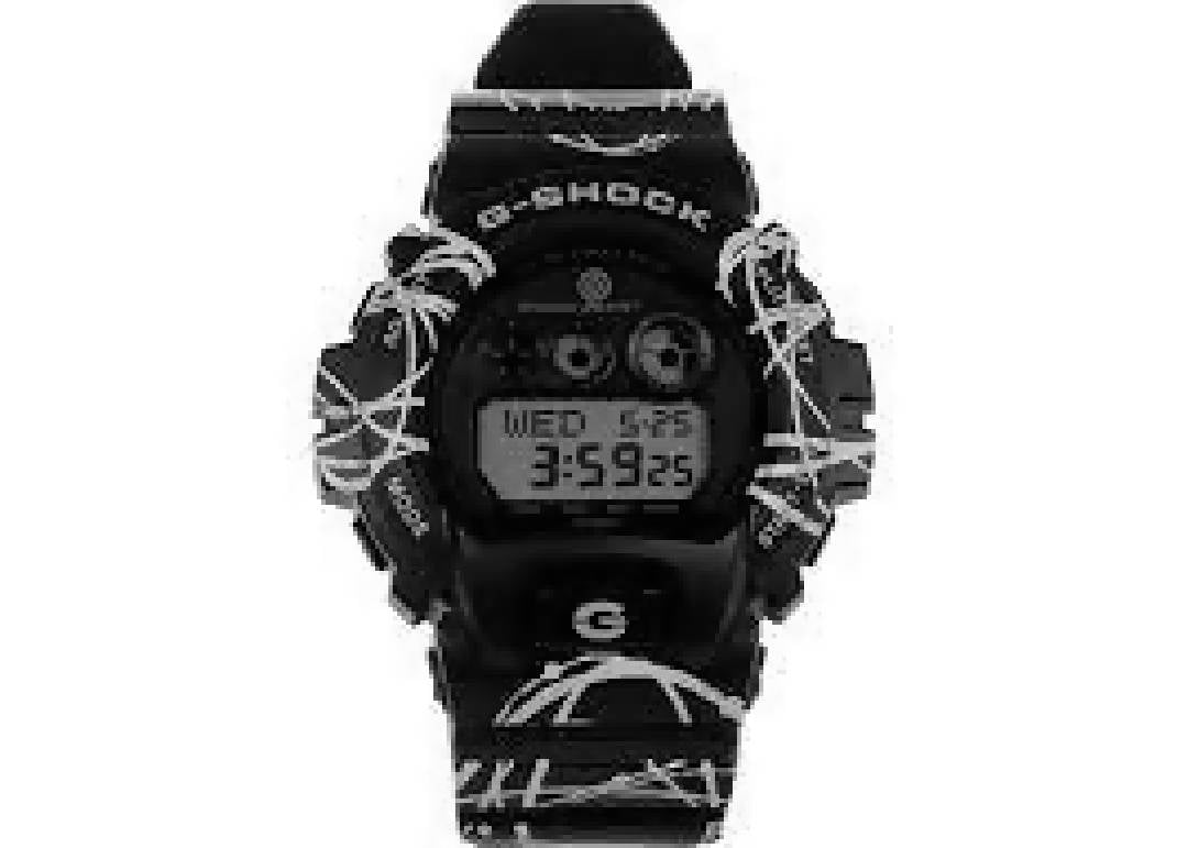 G-SHOCK GD-X6900FTR-1JR FUTURA フューチュラ 5BS20