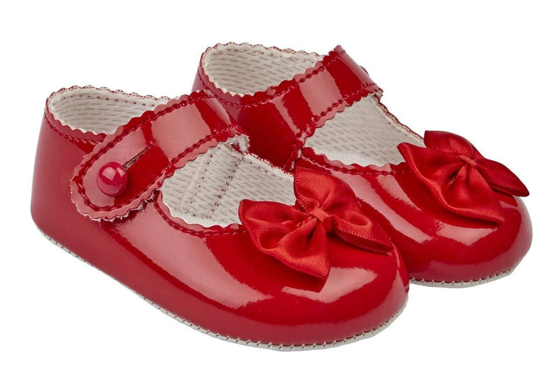 Baypods Pre-walker Shoes in Soft Patent with Small Satin Bow