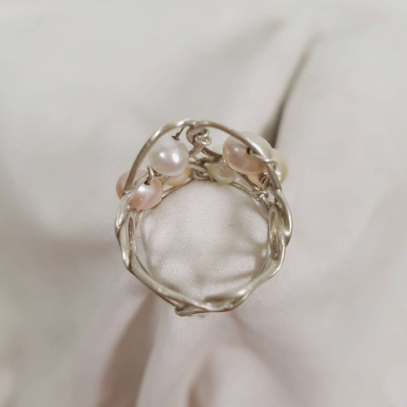 Pearly Rollercoaster Ring part II