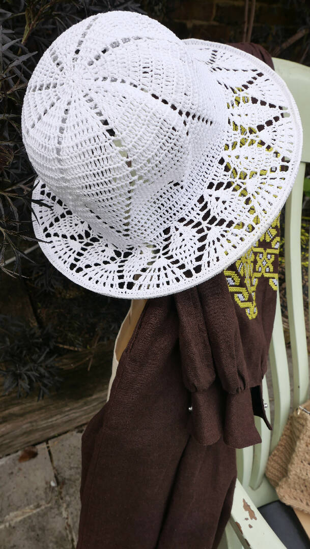 Holiday panama cap beach hat for women, summer fashion wide brim hat, handmade beach sun protection hat, linen beige cottagecore crochet hat
