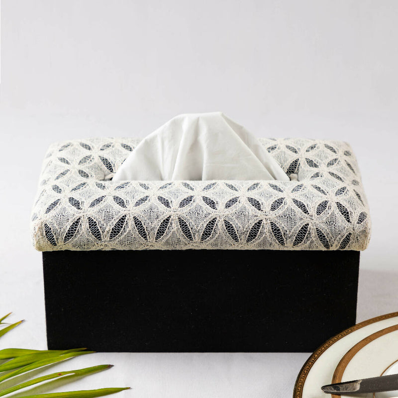 Nomi Tissue Box